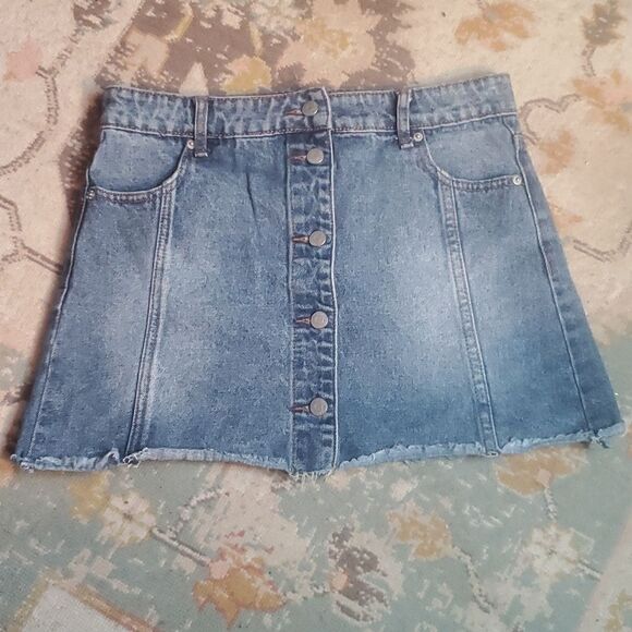 Blank Paige Women Blue Denim Mini Skirt Button Front Jean Frayed Edge Size L - Picture 2 of 8